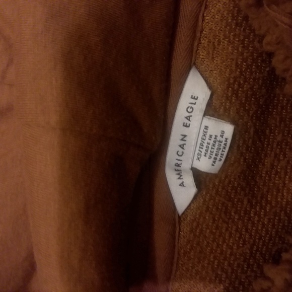 American Eagle Fluffy Sherpa Sweatshirt - Picture 4 of 4